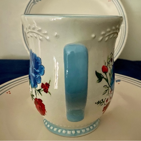 The Pioneer Woman Classic Charm Mug - Picture 3 of 7